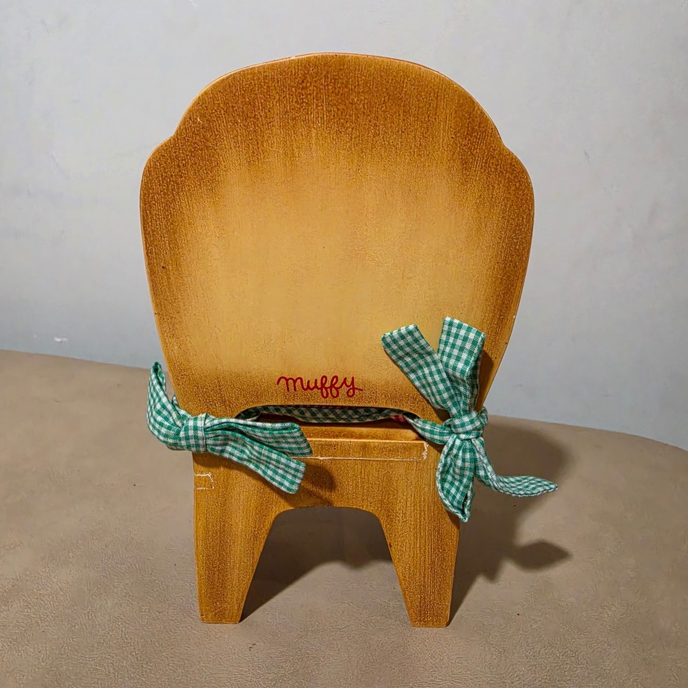 North American Bear Co Muffy VanderBear Wooden Chair Berry Wreath Cushion 1995 - Picture 4 of 12